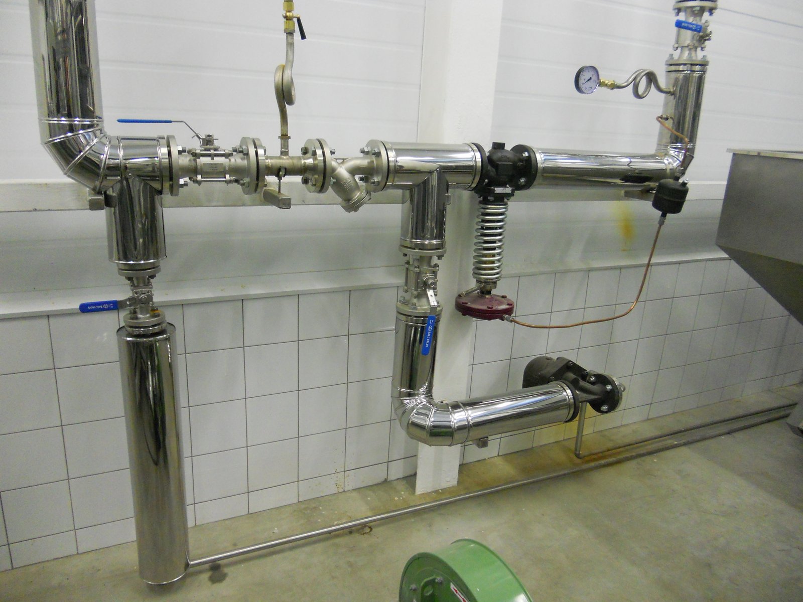 تغليف أنابيب احترافي